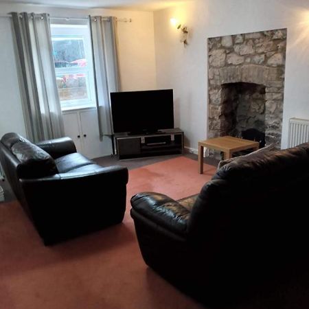 2 Bedroom Cottage In Порткоул Екстериор снимка