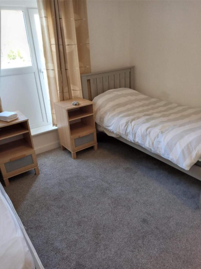 2 Bedroom Cottage In Порткоул Екстериор снимка
