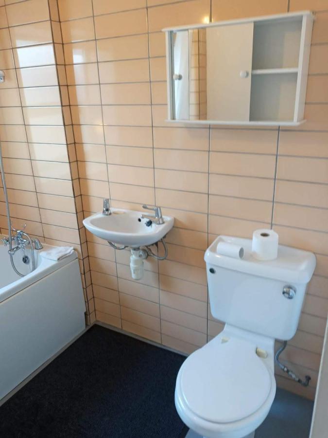 2 Bedroom Cottage In Порткоул Екстериор снимка